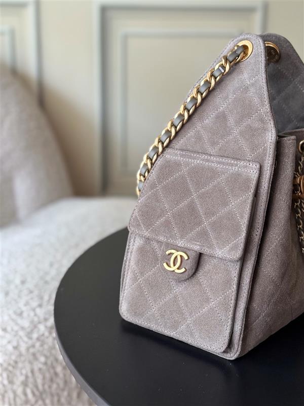 2026131204557260 900